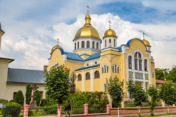 Fototapeta na wymiar Orthodox ukrainian church outside. City Zhovkva, Lviv region, Ukraine