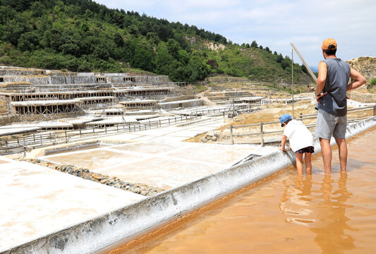 salinas de A&ntilde;ana instalaciones productoras de sal pa&iacute;s vasco alava -as23