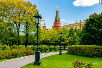 Alexander garden near Moscow Kremlin, Russia - obrazy, fototapety, plakaty