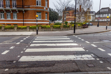 Abbey road crossroad, London, UK - obrazy, fototapety, plakaty