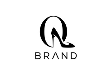 Letter Q with Women shoe, high heel logo