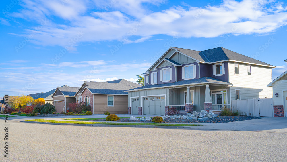 Wall mural single family homes in wenatchee washington