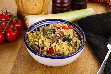 Bulgur with lamb and vegetables