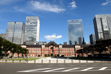 東京駅丸の内側の眺め