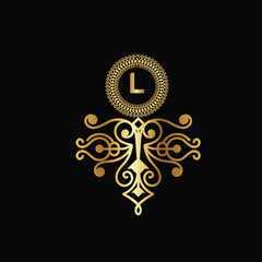 Fototapeta na wymiar luxury golden latter logo design