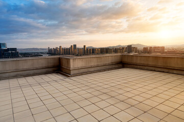 Fototapeta premium Empty rooftop of modern building