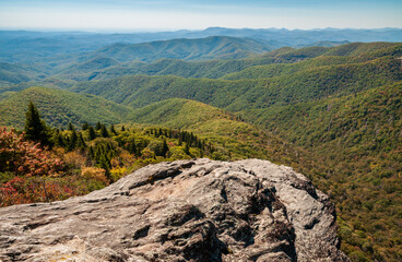 Blue Ridge Parkway, Famous Road linking Shenandoah National Park to Great Smoky Mountains National...
