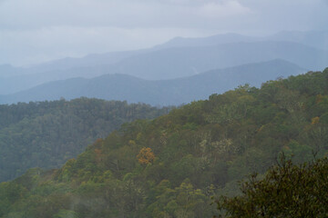 Blue Ridge Parkway, Famous Road linking Shenandoah National Park to Great Smoky Mountains National Park