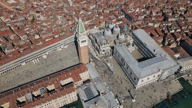 birds eye view of st marks square in venice italy mdiday lots of tourists and travelers looking at architecture and buildings history