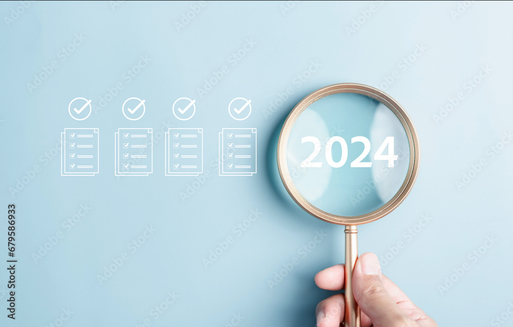 Aufkleber focus to new year 2024 plan and checklist to countdown merry christmas and happy new year, planning 