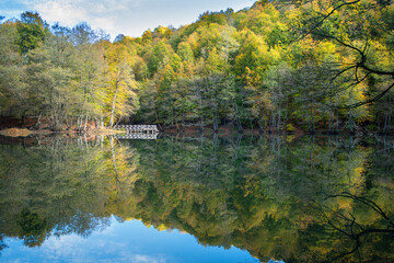 Yedig&ouml;ller or Seven Lakes National Park is in Turkey.
Reflection of a lake with trees and blue sky in autumn colors. Yedig&ouml;ller, Bolu.
Yedig&ouml;ller in autumn. Bolu, T&uuml;rkiye.