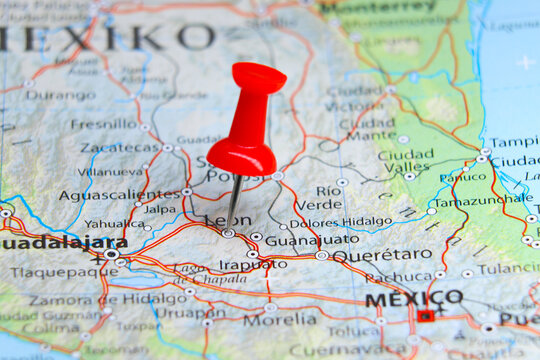 Leon, Mexico pinned on map