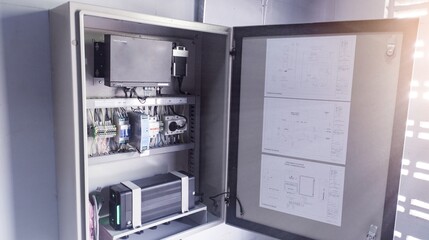 Instalalation of Electrical panel for data smart  logger control and monitoring solar panel in industry consummer. with connection 4G network for online remote control.