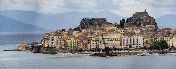 View of the old town and the old Venetian fortress of Corfu (Kérkyra or Korkyra), Corfu island, Ionian Sea, northwestern Greece - obrazy, fototapety, plakaty