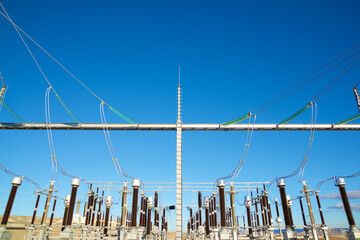 Electrical substation for energy distribution