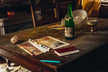 The abandoned paint shop with living house.