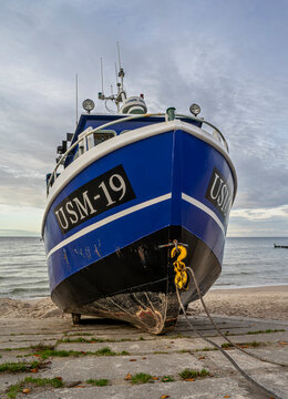kutry rybackie na plaży zdjęcia hdr