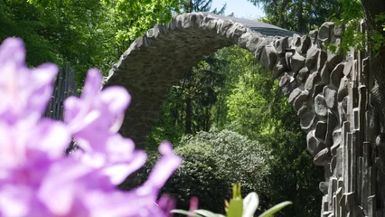 Cercles muraux Le Rakotzbrücke Impressionen vom Azaleen- und Rhododendronpark Kromlau mit der Rakotzbrücke