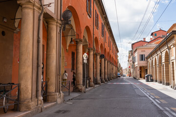 Fototapeta na wymiar a narrow street, Italian town, beautiful architecture