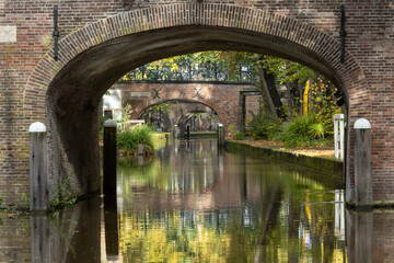 Utrecht, the Netherlands. 22 October 2023. Nieuwegracht and bridge. The Nieuwegracht is one of the...