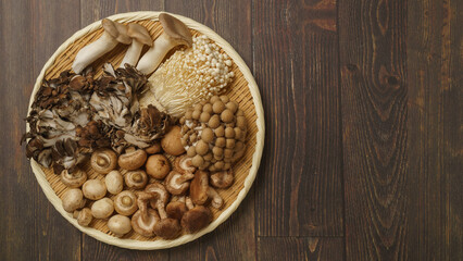 きのこの盛合せ│エリンギ・マイタケ・ぶなしめじ・えのき茸・椎茸・マッシュルーム