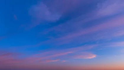 Fototapeten Abendhimmel nach Sonnenuntergang mit stimmungsvollem Abendrot  © ARochau