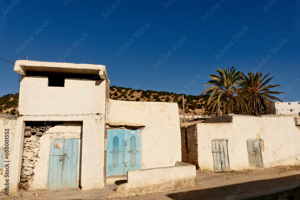 Wall mural mercato in un villaggio dell’arganier, nella regione che va da Essaouira fino al corso del fiume Souss,Marocco