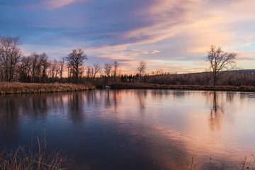 Foto op Canvas Sunset at Bowmont Park in Calgary © josev82