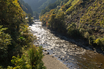 龍神村の龍王橋から日高川を望む