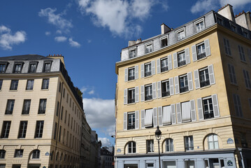 Fototapeta na wymiar Place de l'Odéon à Paris. France