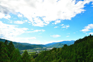 Fototapeta na wymiar 馬籠峠から木曽の街並み（長野県）