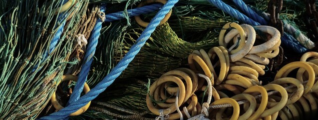 Reti colorate per la pesca nel porto di Caorle