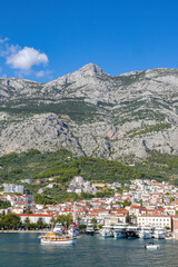 Fototapeta na wymiar Beautiful town of Makarska in Croatia 