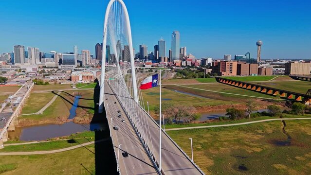 Margaret Hunt Hill Bridge | Dallas Skyline