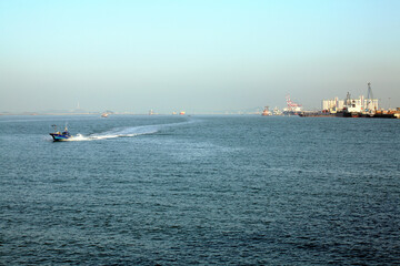 the sea and the ship