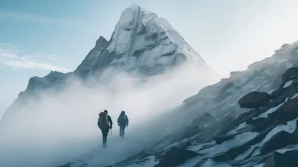 Küchenrückwand glas motiv Himalaya hiker in the mountains