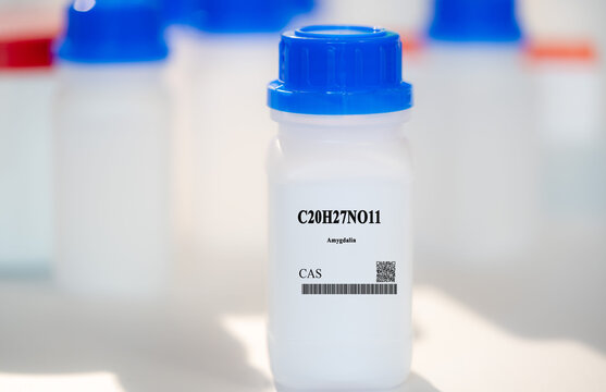 C20H27NO11 amygdalin CAS  chemical substance in white plastic laboratory packaging