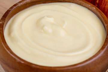 yogurt with the taste and aroma of peaches