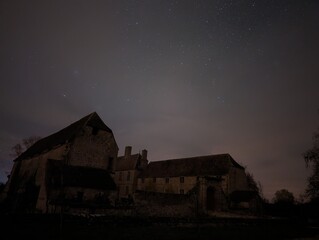 Ciel étoilé en campagne