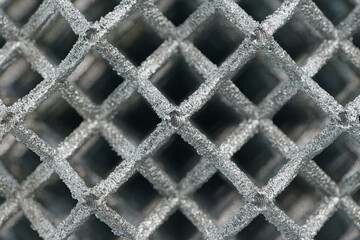 Openwork three-dimensional lattice