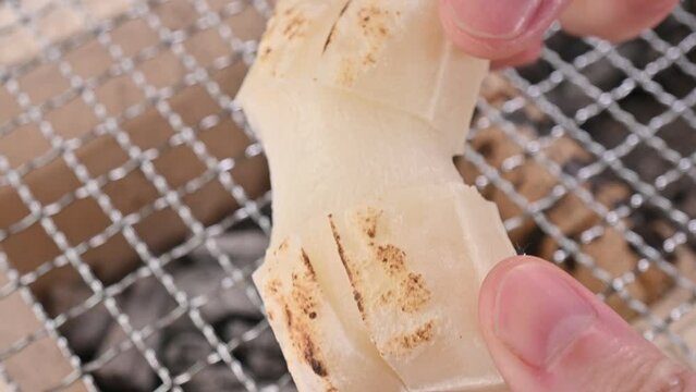 焼き餅が伸びる