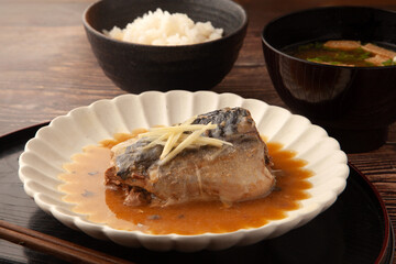 サバの味噌煮定食