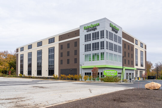 Extra Space Storage facility at 1410 N Providence Rd, Media, PA, USA, November 4, 2023. Extra Space Storage is an American real estate investment trust that invests in self storage facilities.