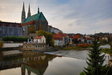 Obraz premium Germany city of Görlitz on an autumn rainy day