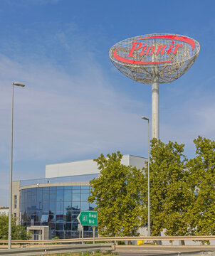 Chocolate Factory Pionir Paracin Serbia
