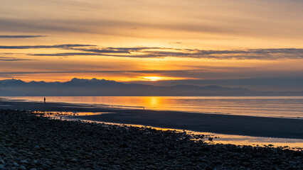 Obraz premium Beautiful, Tranquil, Whidey Island Beach Sunset