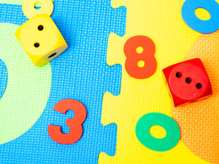 Educational games. Colored cubes and numbers for kindergarten. Puzzles. - 680691900
