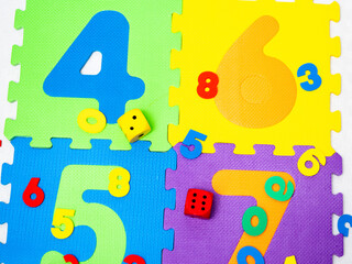Educational games. Colored cubes and numbers for kindergarten. Puzzles. - 680691967