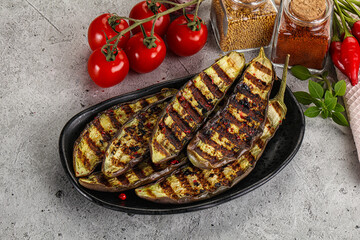 Grilled tasty ripe eggplant slice