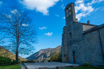 casentino national park autumn colors arezzo tuscany